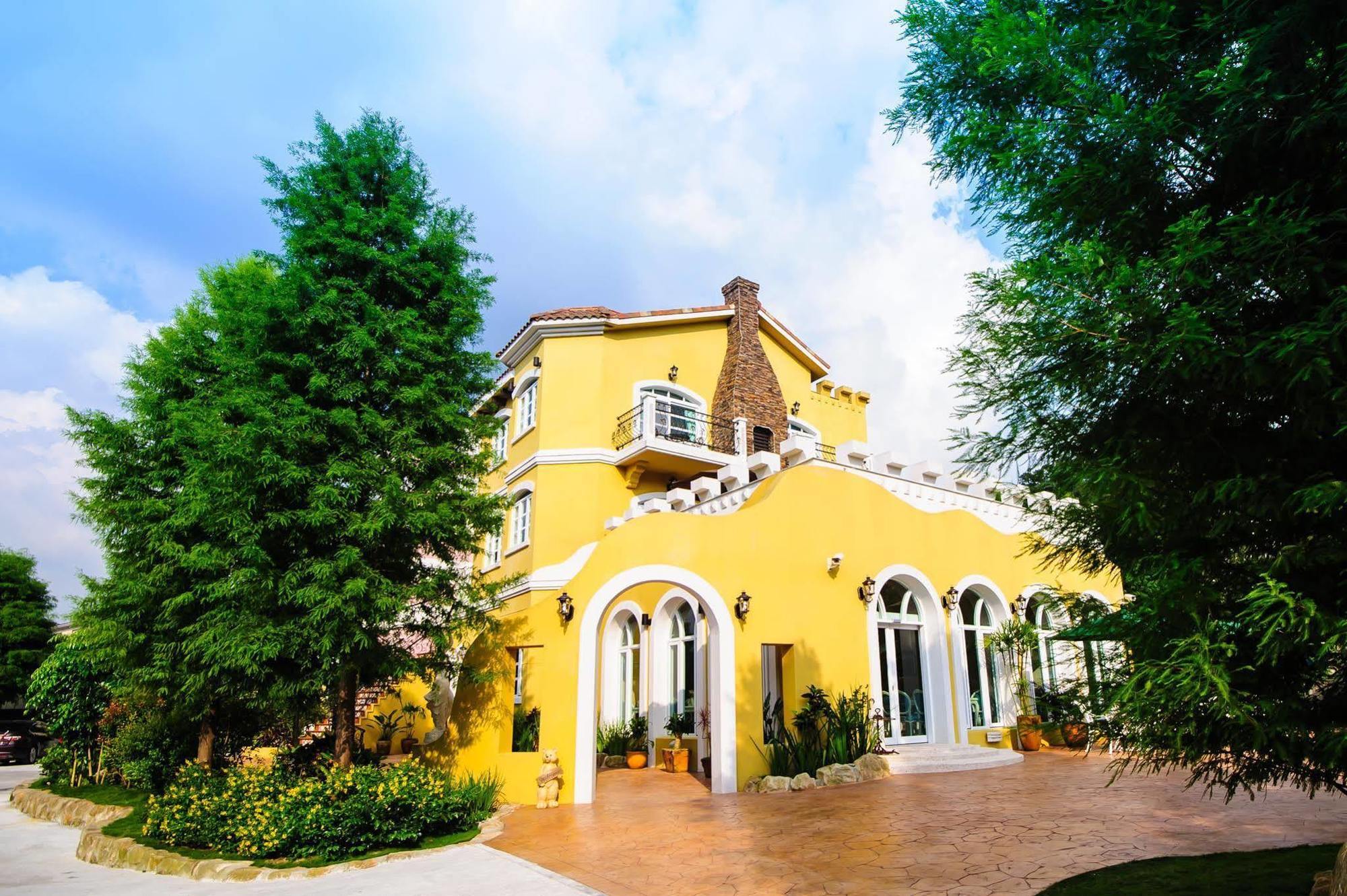 Bed and Breakfast 山閱聖堡羅莊園 Yuchi Exterior foto
